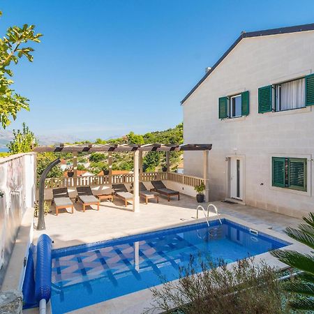 Nice Home In Postira With Outdoor Swimming Pool Exterior photo